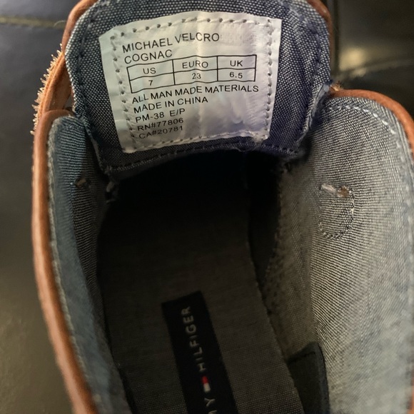 Tommy Hilfiger Boots - Picture 5 of 5